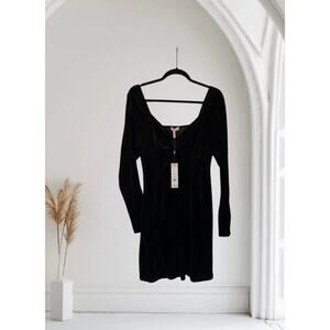 NWT BCBGeneration Black Velvet Mini Dress Size Medium